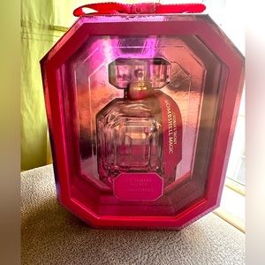Victoria’s Secret limited edition bombshell magic